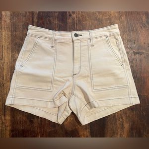 Universal Thread High Rise Midi White with Grey Threading Jean Shorts Size. 4/27